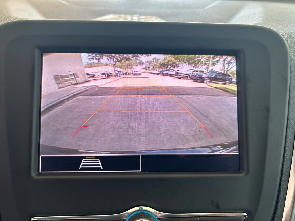 Used 2024 Chevrolet Equinox LS w/ LS Convenience Package FWD image 15