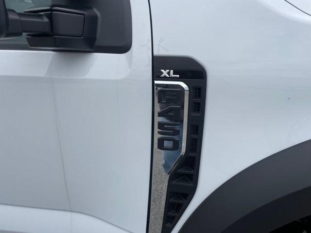 New 2024 Ford F450 XL image 3