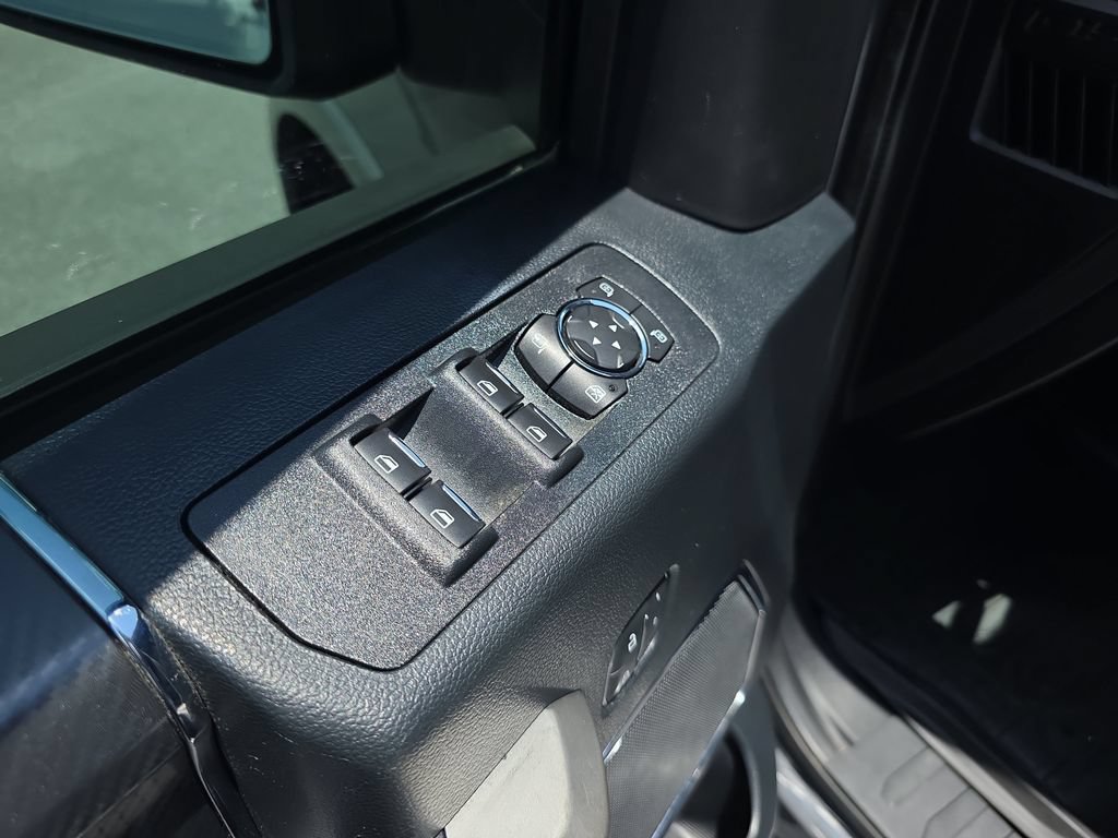 Used 2020 Ford F150 Lariat w/ Equipment Group 502A Luxury AWD/4WD image 20
