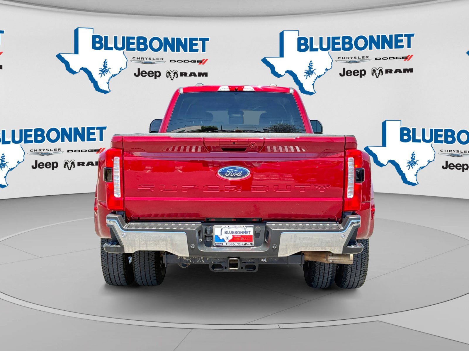 Used 2026 Ford F350 Lariat w/ FX4 Off-Road Package AWD/4WD image 6