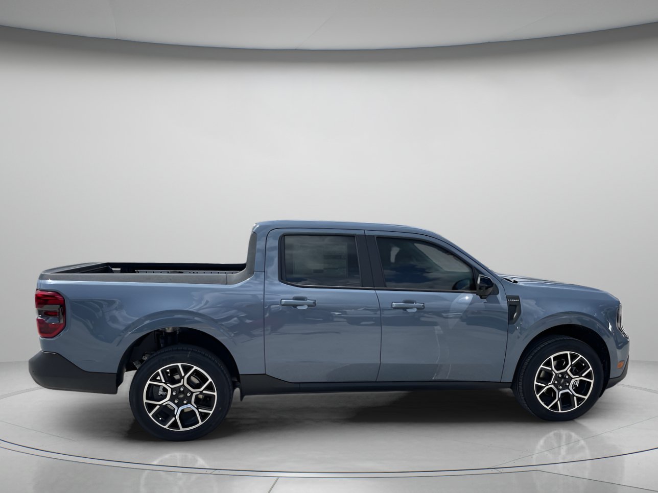 New 2026 Ford Maverick Lariat AWD/4WD image 2