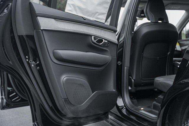 New 2026 Volvo XC90 T8 Ultra image 37