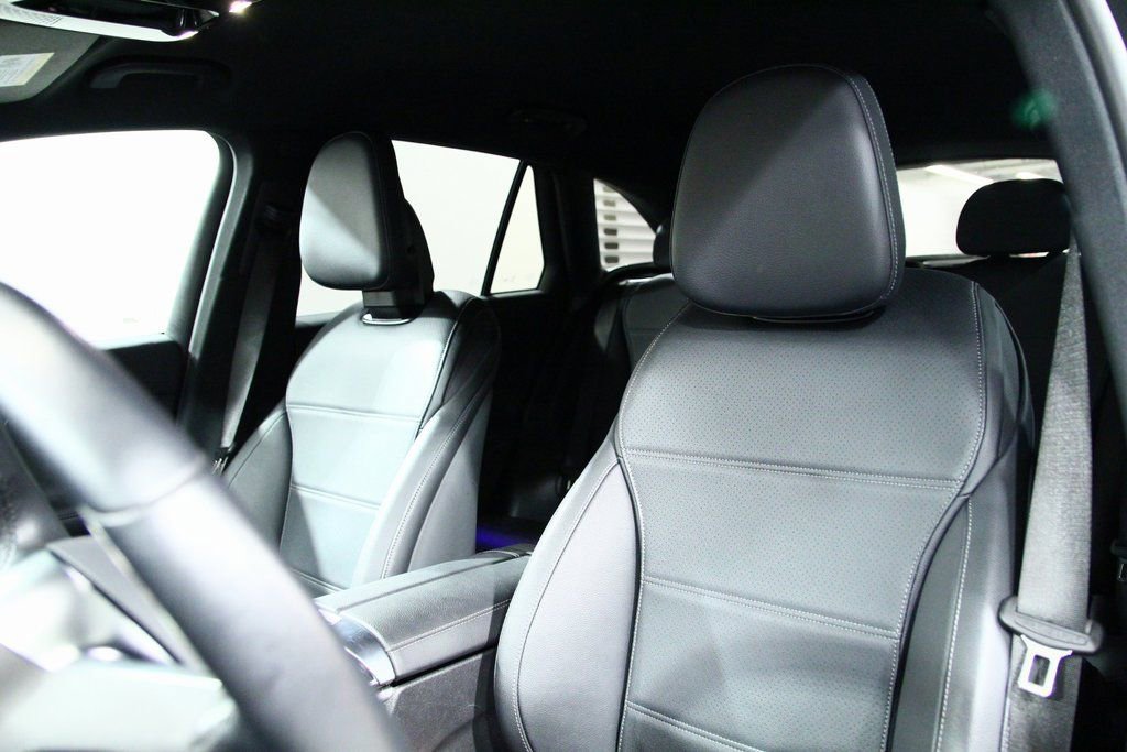 Certified 2025 Mercedes-Benz GLC 300 4MATIC image 17