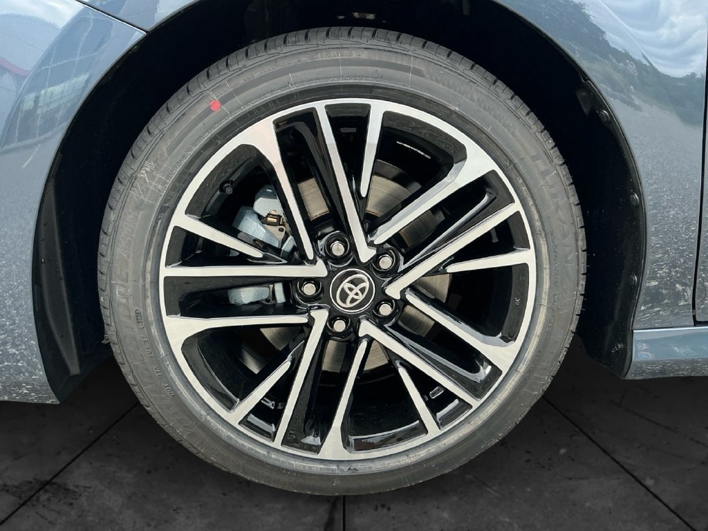 New 2026 Toyota Camry XLE w/ Premium Plus Package FWD image 15