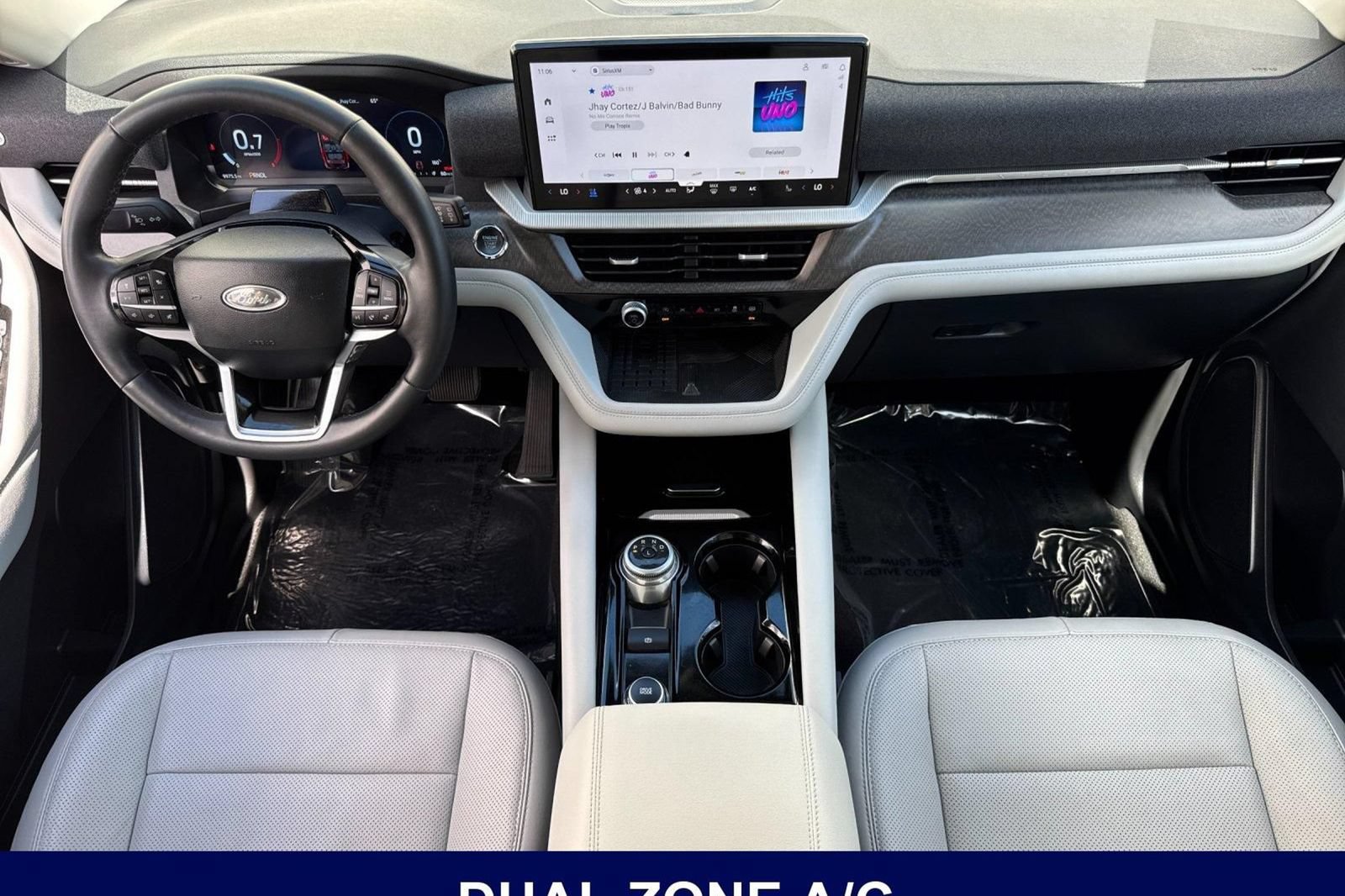 Used 2025 Ford Explorer Platinum w/ Ultimate Package RWD image 18