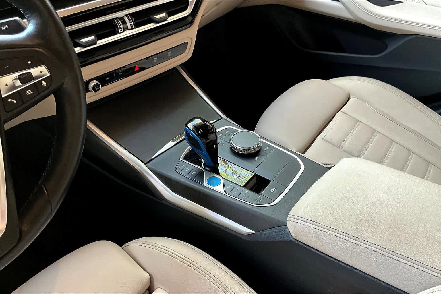 Used 2023 BMW i4 eDrive35 w/ Premium Package image 16