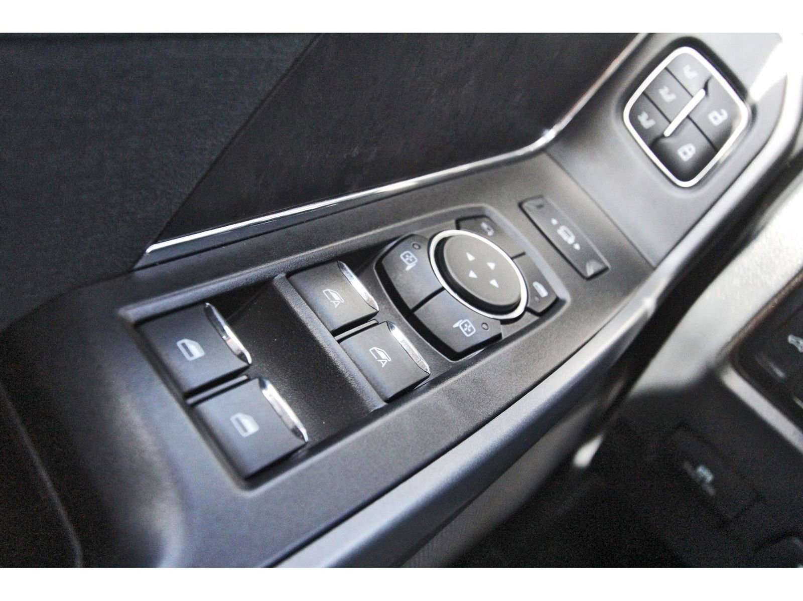 Used 2024 Ford F250 Lariat w/ Lariat Ultimate Package image 19