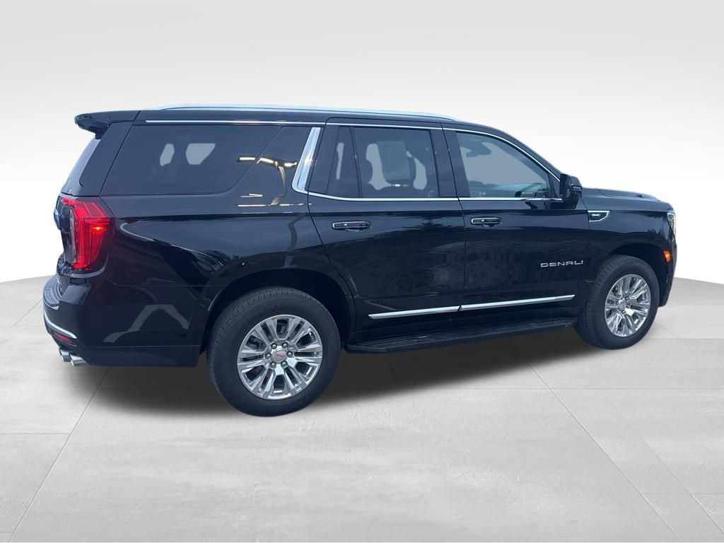 Used 2024 GMC Yukon Denali AWD/4WD image 7