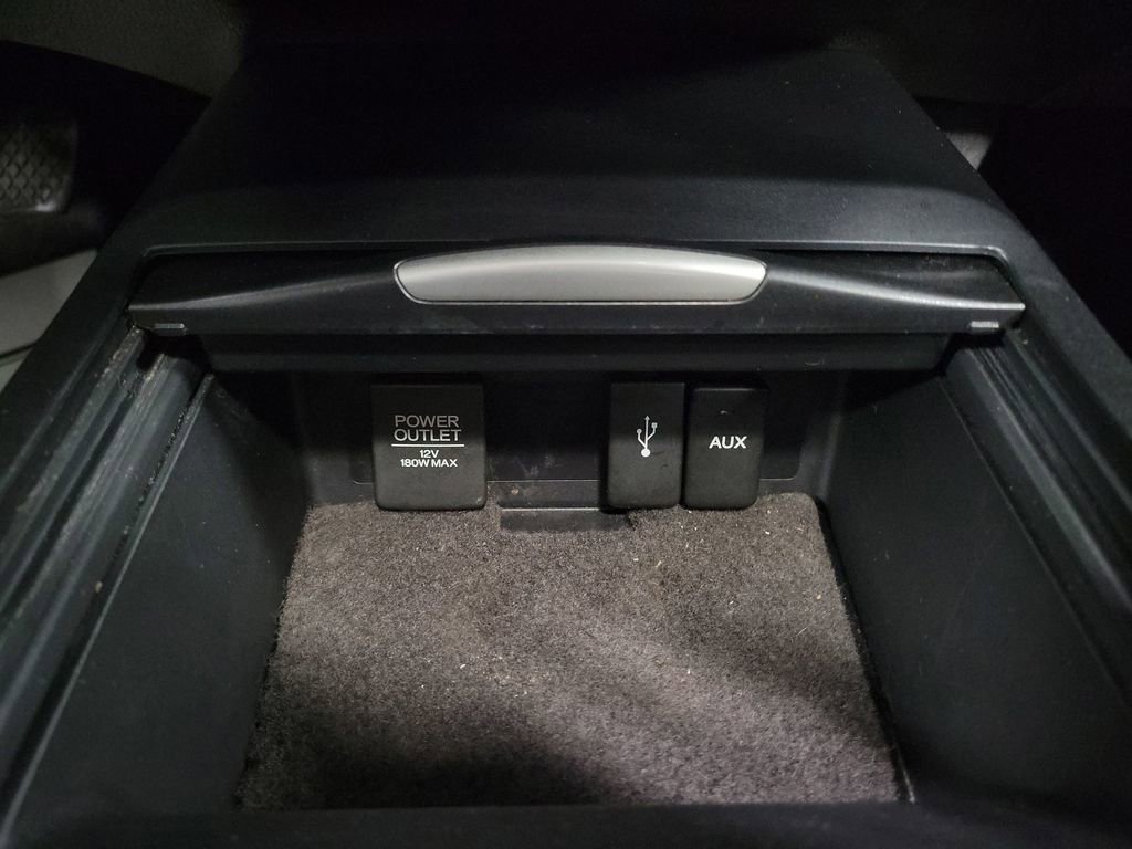 Used 2017 Acura RDX FWD image 17