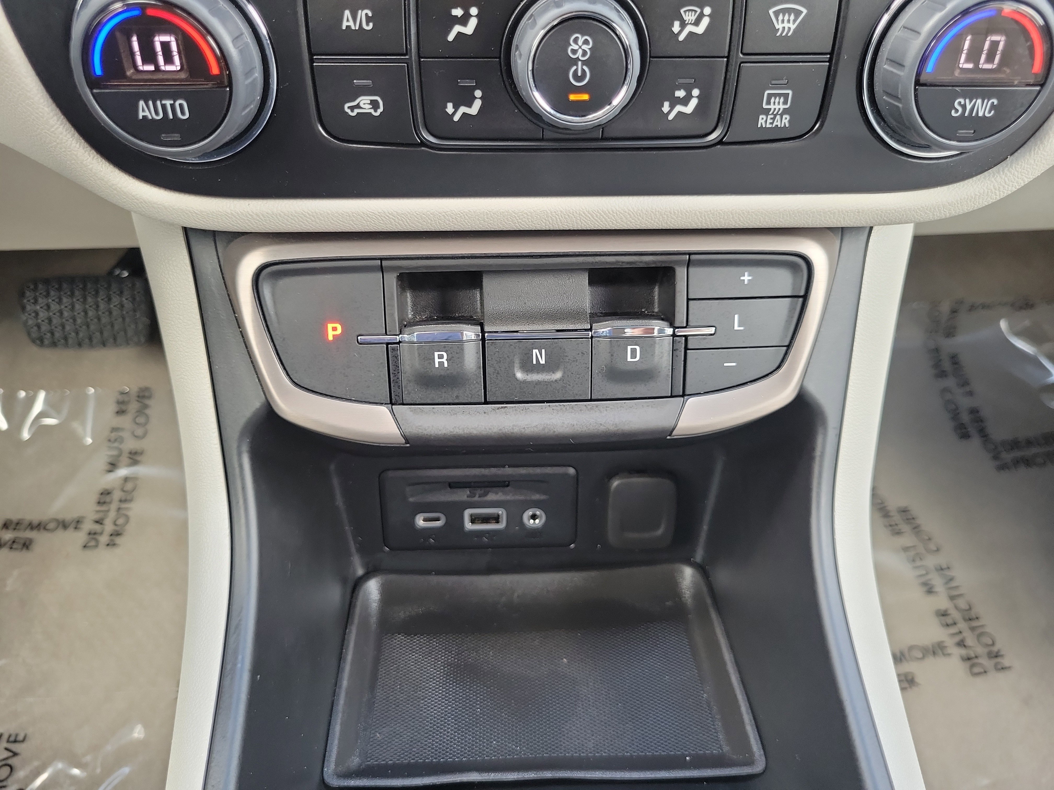 Used 2023 GMC Terrain Denali image 21