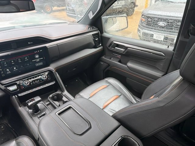 Used 2022 GMC Sierra 1500 AT4 w/ AT4 Preferred Package AWD/4WD image 19