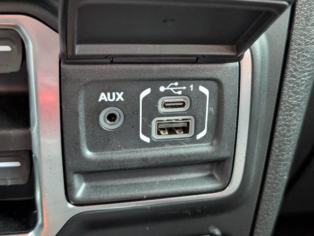 Used 2026 Jeep Wrangler Unlimited Rubicon AWD/4WD image 22