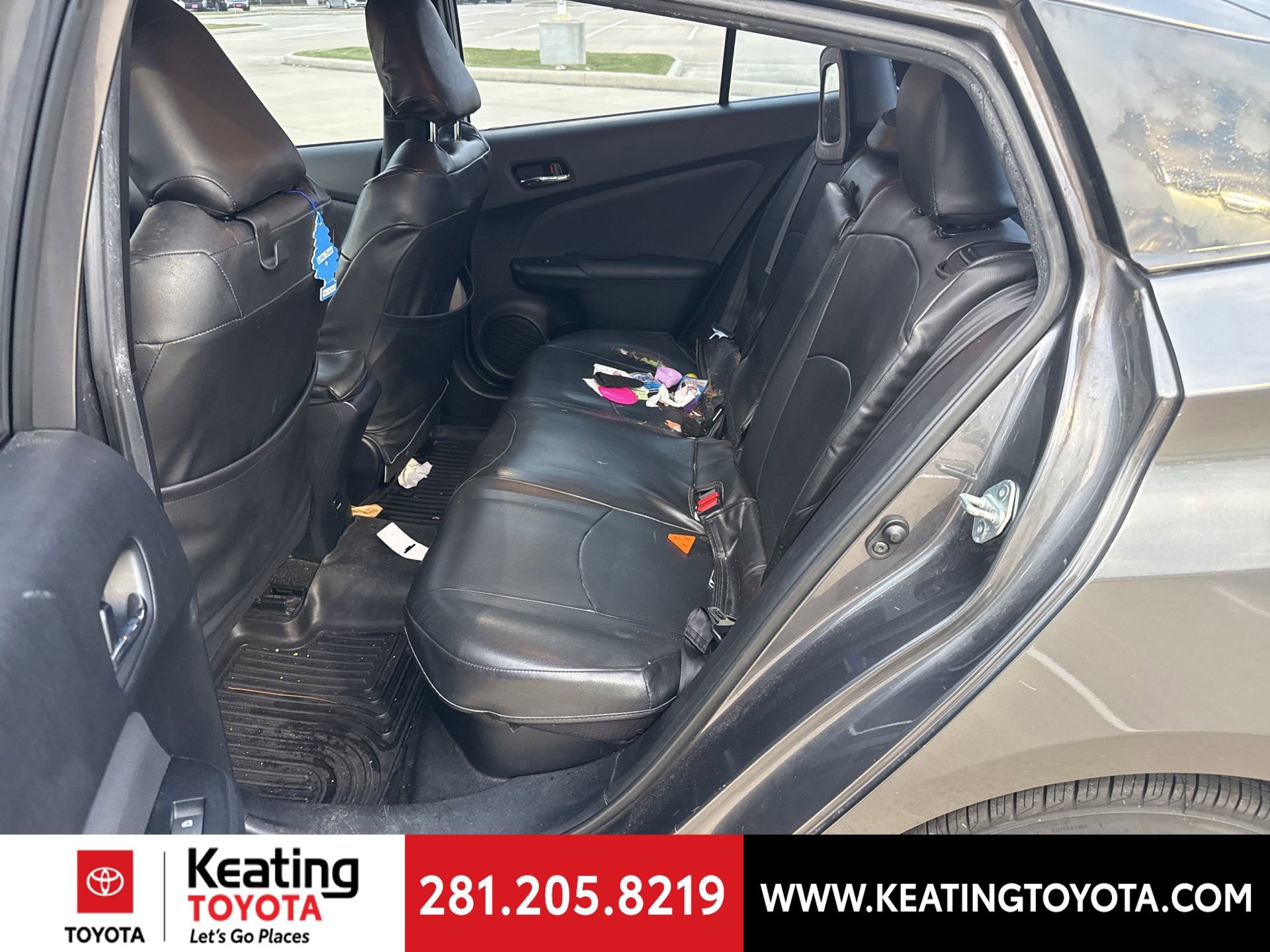 Used 2016 Toyota Prius Three image 9