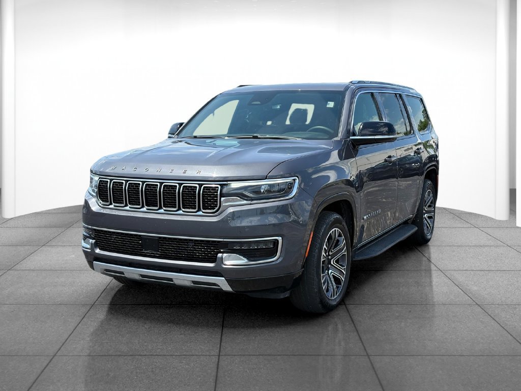 Used 2024 Jeep Wagoneer Series II w/ Flexible Seating Group AWD/4WD image 3