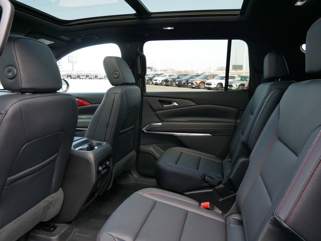 New 2026 Chevrolet Traverse Z71 w/ Driver Confidence Package AWD/4WD image 17