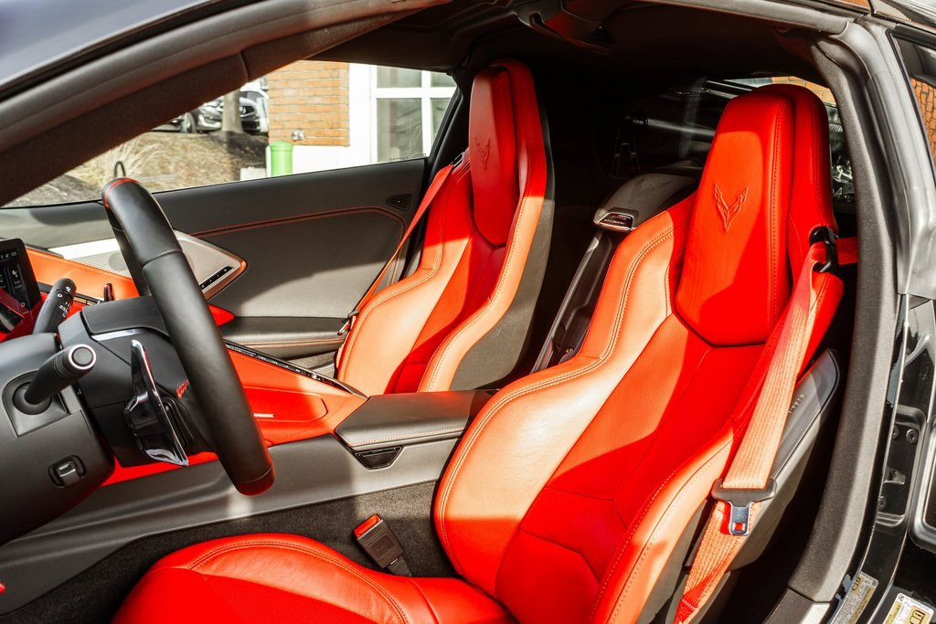 Used 2024 Chevrolet Corvette Stingray Preferred Cpe w/ Z51 Performance Package image 6