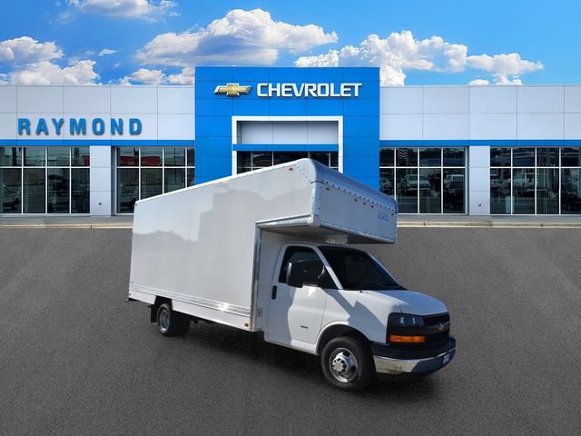 New 2026 Chevrolet Express 3500 w/ Power Convenience Package