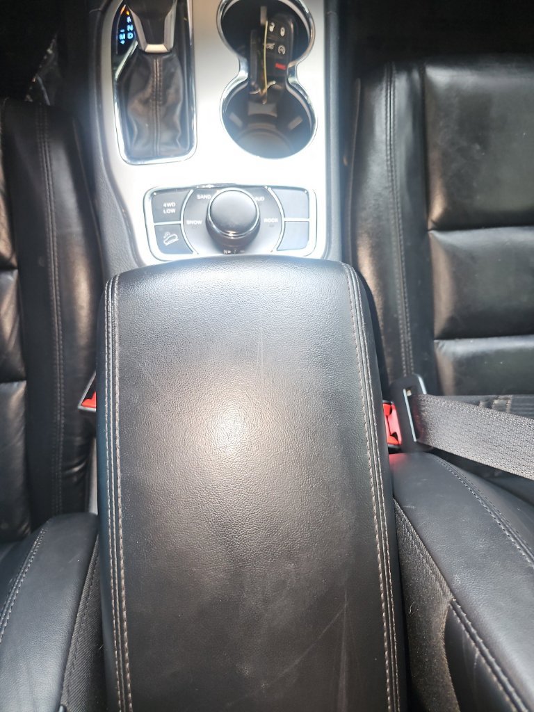 Used 2019 Jeep Grand Cherokee Limited AWD/4WD image 21