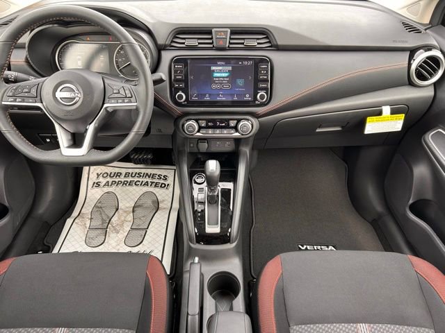 New 2025 Nissan Versa SR w/ Trunk Package image 15