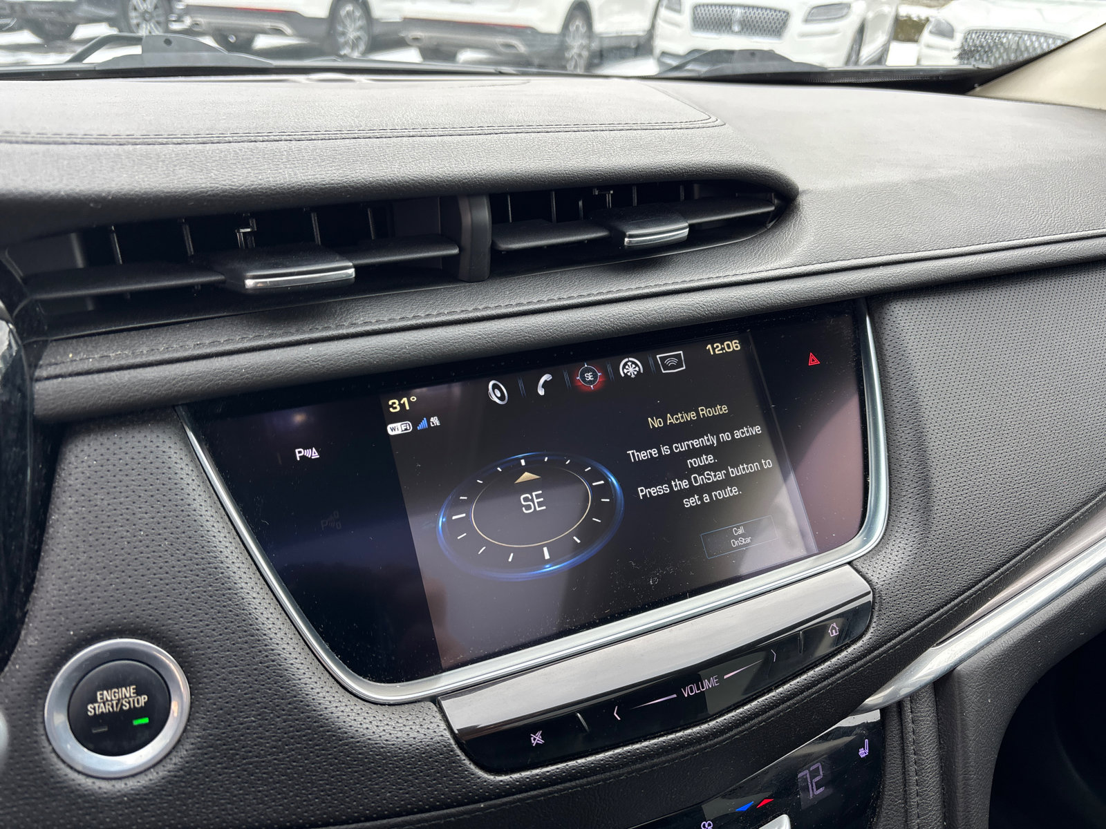 Used 2018 Cadillac XT5 Luxury w/ LPO, Black Ice Package image 19