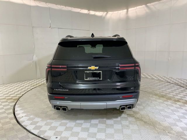 Used 2024 Chevrolet Traverse LT FWD image 18