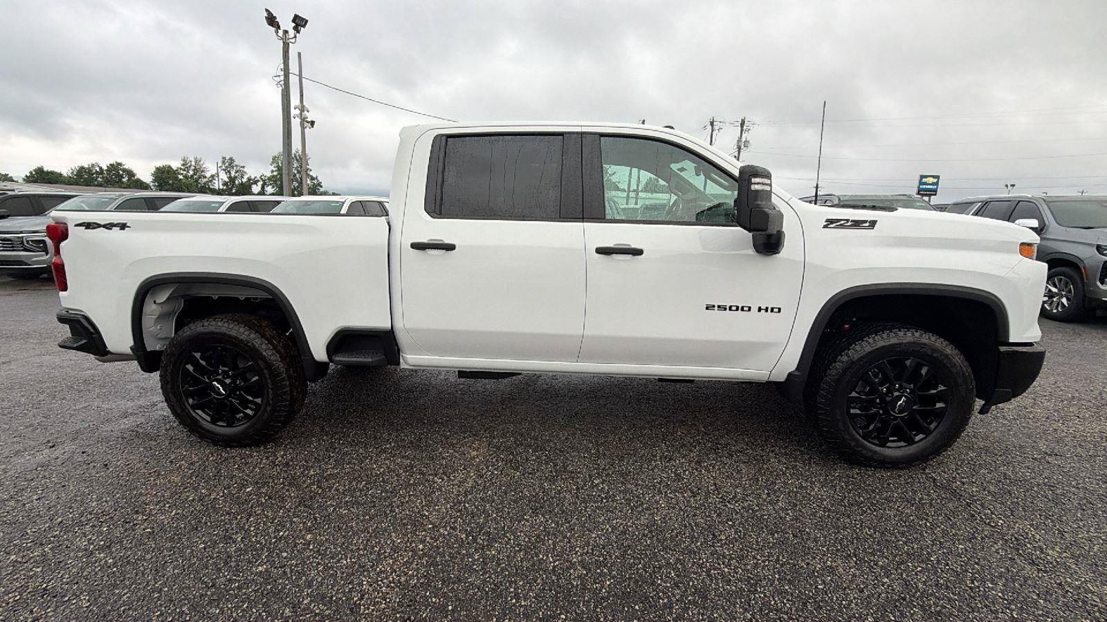 New 2026 Chevrolet Silverado 2500 Custom w/ Custom Value Package AWD/4WD image 6