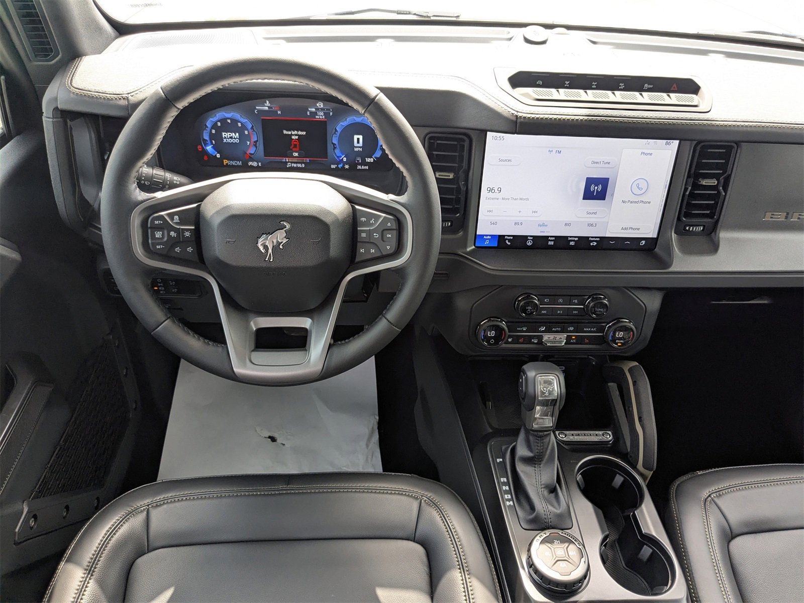 New 2025 Ford Bronco Badlands image 4