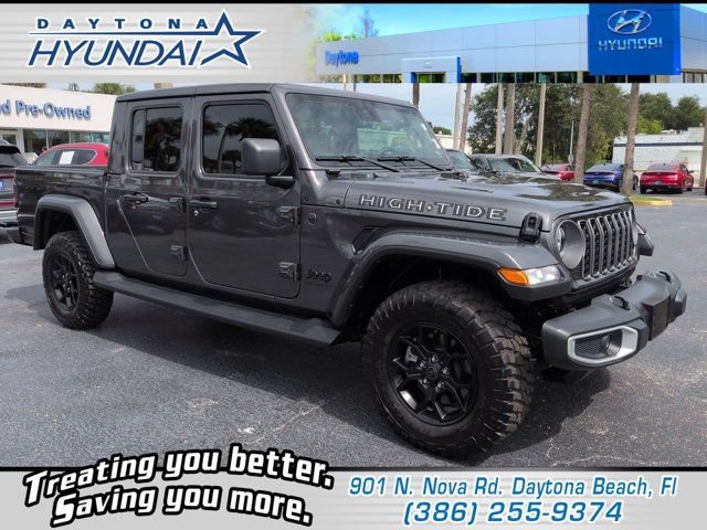 Used 2025 Jeep Gladiator Sport AWD/4WD image 1