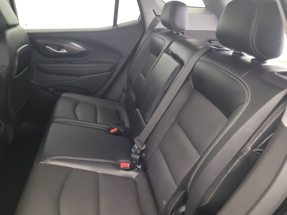 Used 2022 GMC Terrain SLT w/ Tech Package image 18