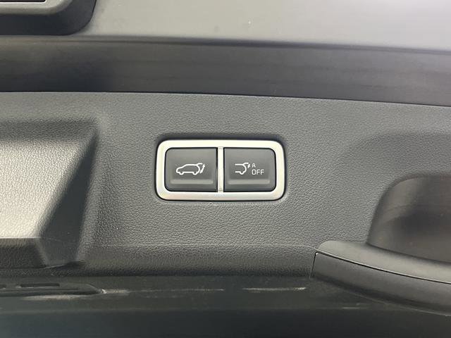 Used 2025 Kia Sorento SX image 16