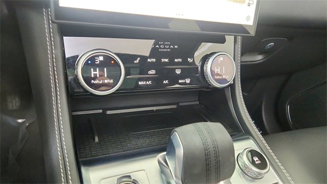 Used 2025 Jaguar F-PACE R-Dynamic S image 48