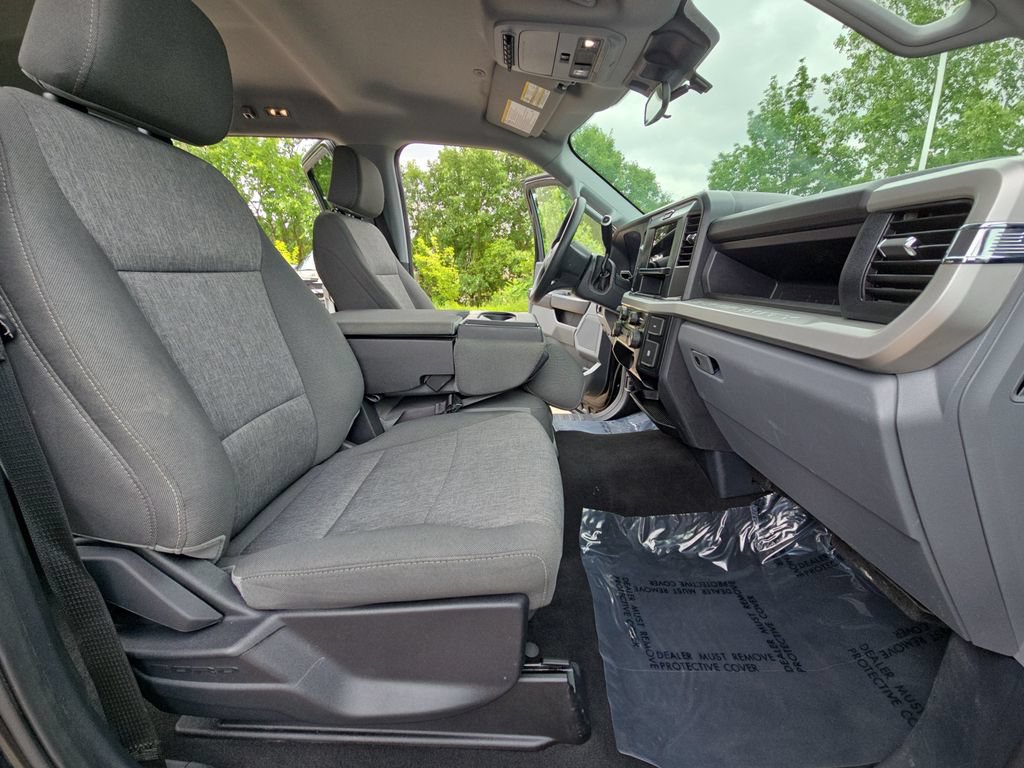 Used 2025 Ford F350 XL w/ STX Appearance Package AWD/4WD image 10