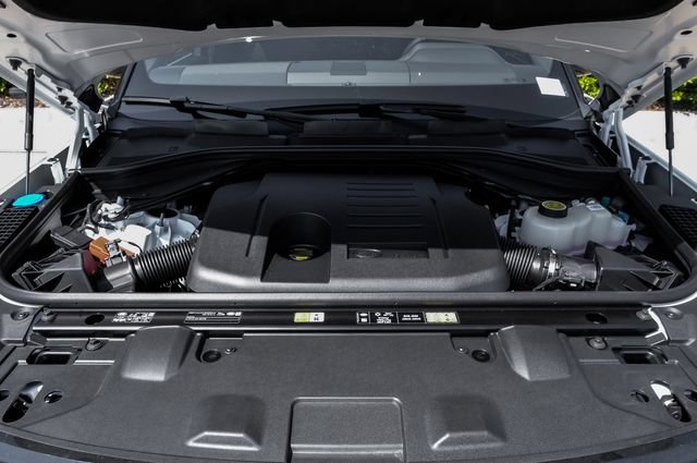 New 2027 Land Rover Range Rover Long Wheelbase SE AWD/4WD image 63
