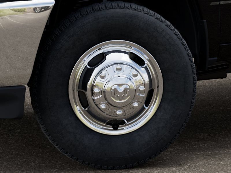 New 2026 RAM 3500 Tradesman AWD/4WD image 9