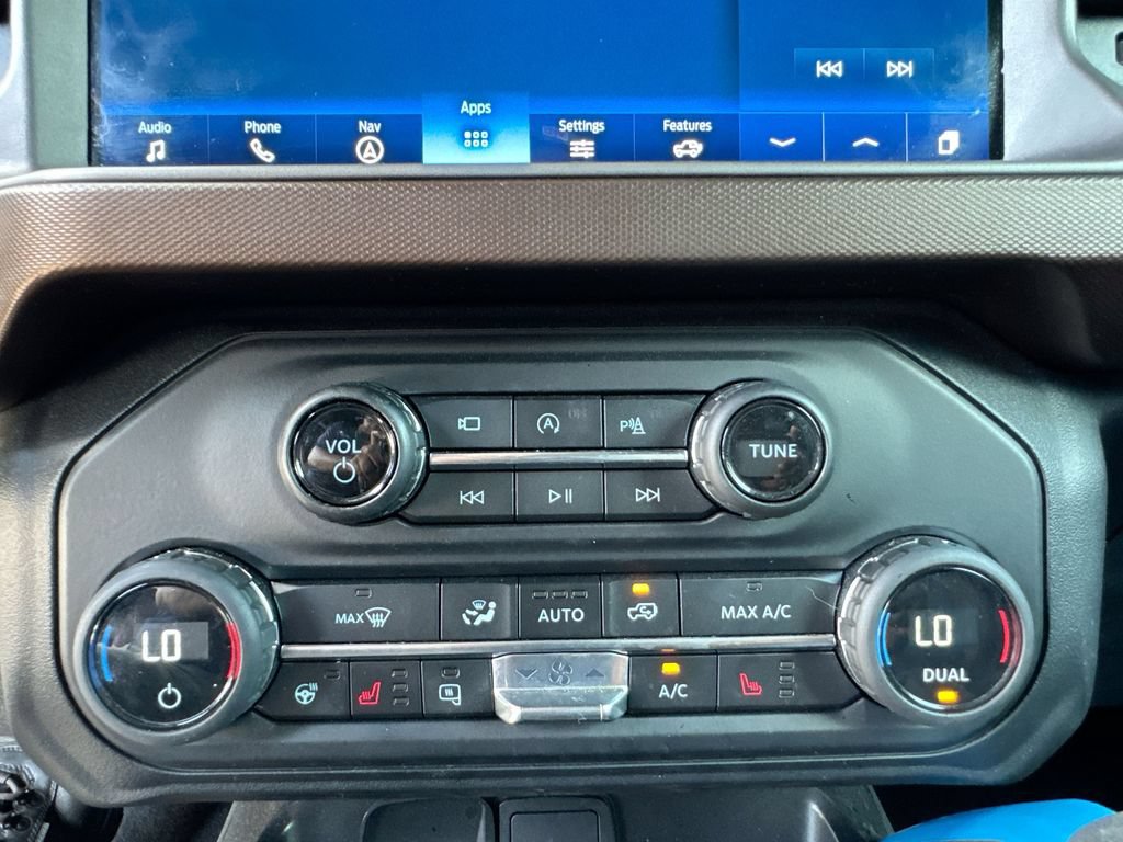 Used 2021 Ford Bronco Outer Banks AWD/4WD image 25