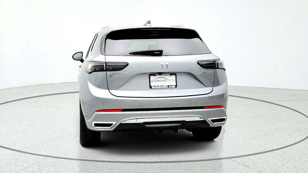 Used 2024 Buick Envision Avenir AWD/4WD image 6