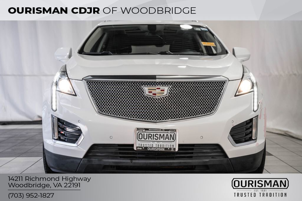 Used 2017 Cadillac XT5 Luxury image 2