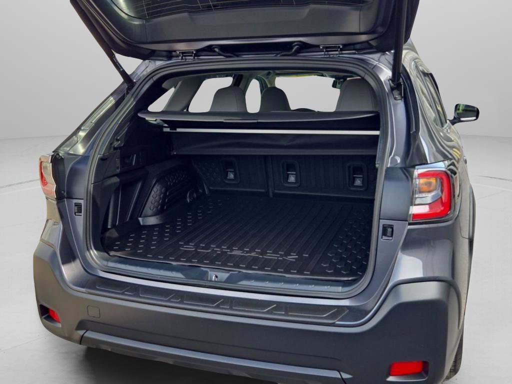 Used 2024 Subaru Outback Premium image 25
