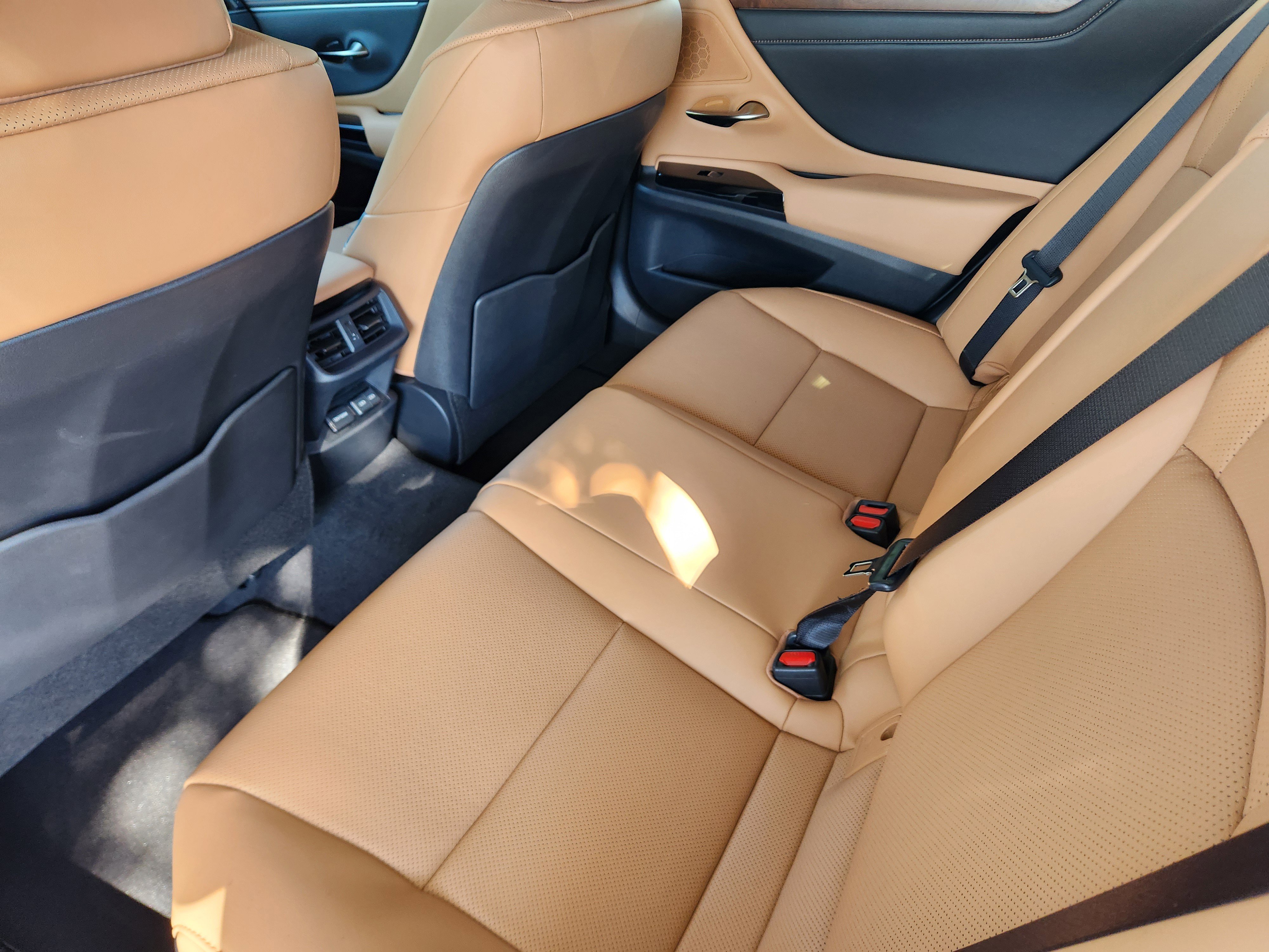 New 2025 Lexus ES 350 w/ Premium Package image 22