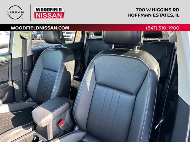 Used 2022 Volkswagen Tiguan SE AWD/4WD image 22