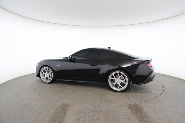 Used 2025 Ford Mustang GT Premium image 8