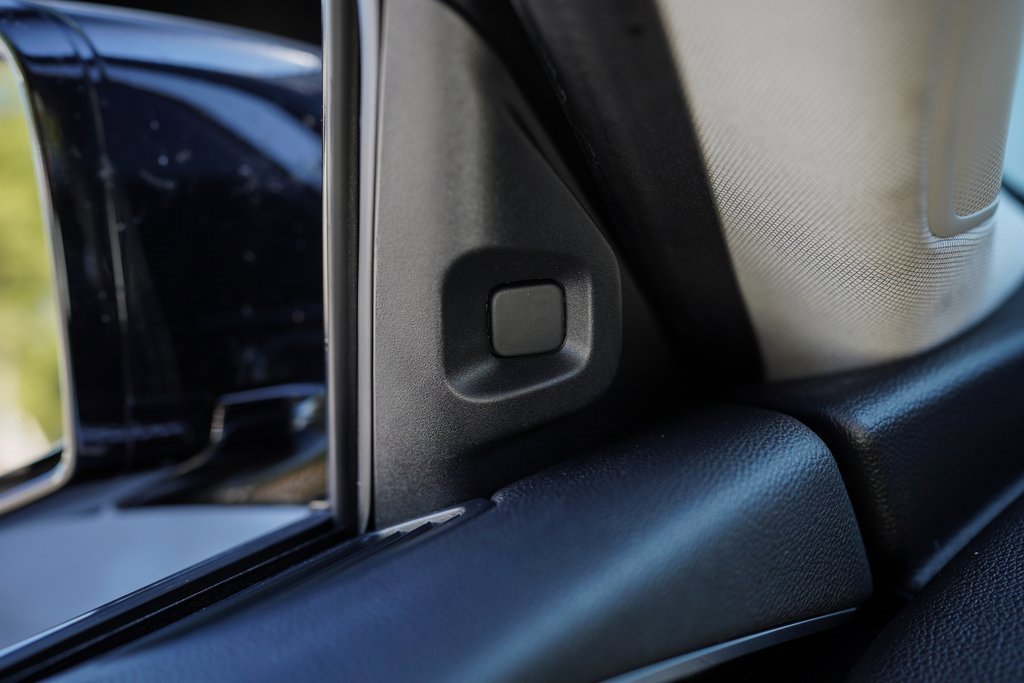 Used 2024 Acura MDX FWD image 37