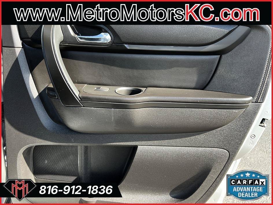 Used 2013 Chevrolet Traverse LT AWD/4WD image 37
