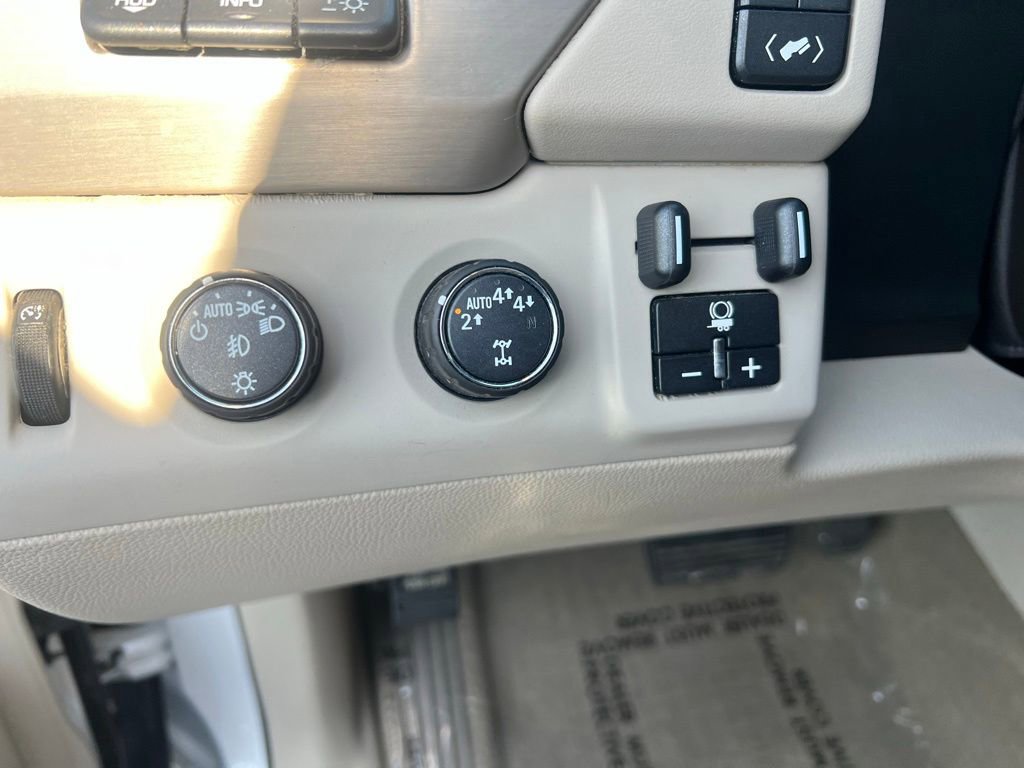 Used 2018 GMC Yukon Denali w/ Denali Ultimate Package AWD/4WD image 19