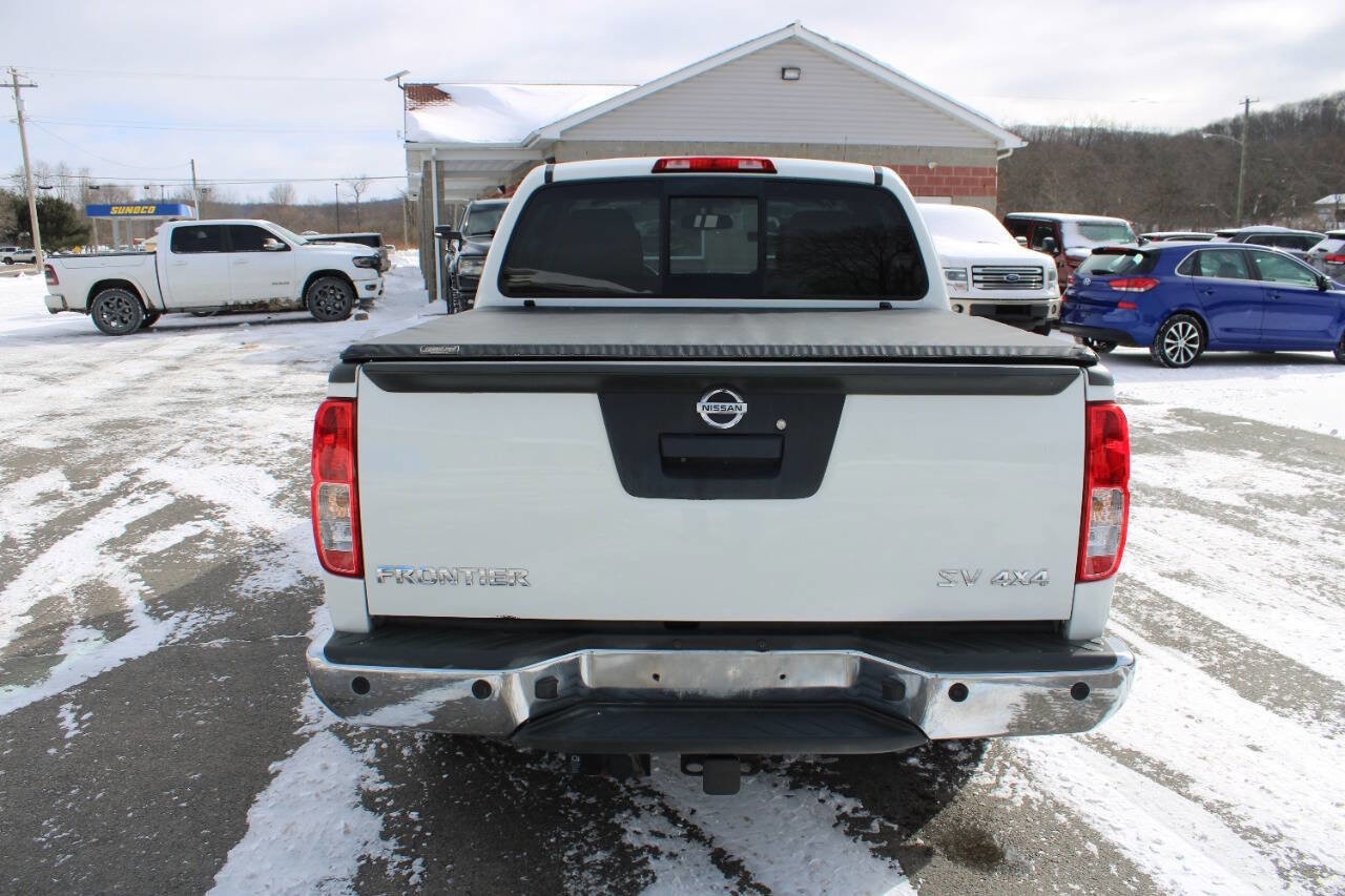 Used 2016 Nissan Frontier SV w/ SV Value Truck Package image 4