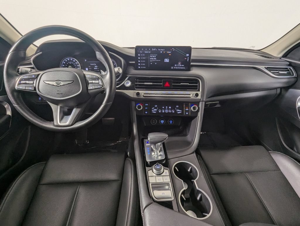 Used 2025 Genesis G70 2.5T AWD/4WD image 16