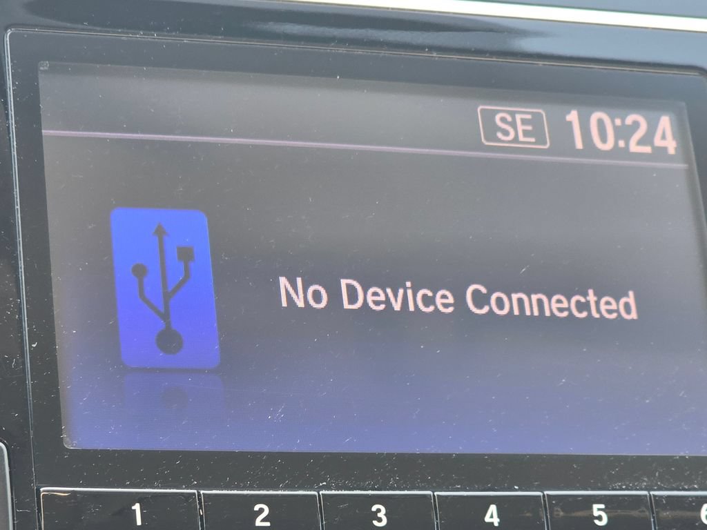Certified 2018 Honda CR-V LX image 24