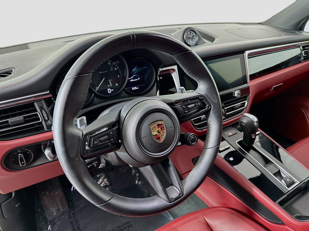 Certified 2023 Porsche Macan Turbo AWD/4WD image 12