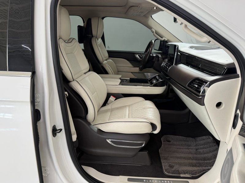 Used 2020 Lincoln Navigator L Black Label AWD/4WD image 20