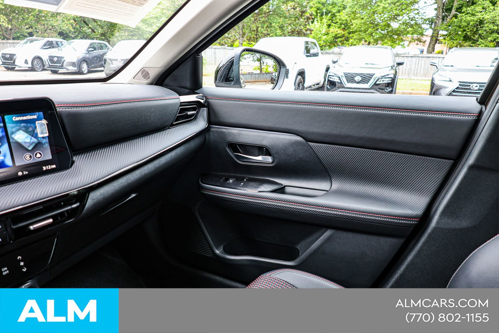 Used 2026 Nissan Kicks SR FWD image 38
